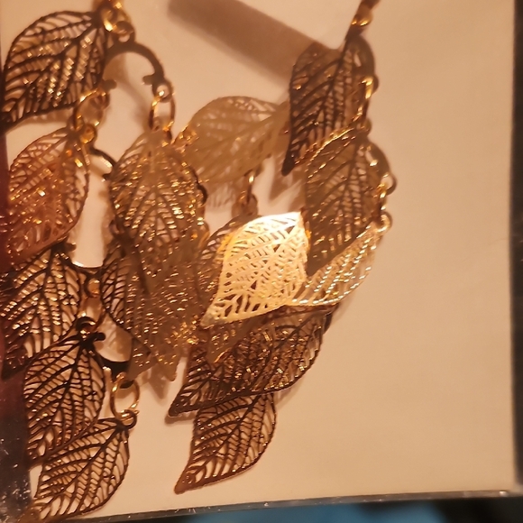 Gold Leaf Dangle Earrings - Picture 4 of 4